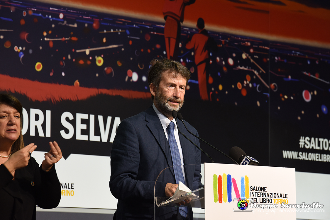 VBS_8637 - Salone del Libro 2022  XXXIV edizione - 19 Maggio 2022.jpg